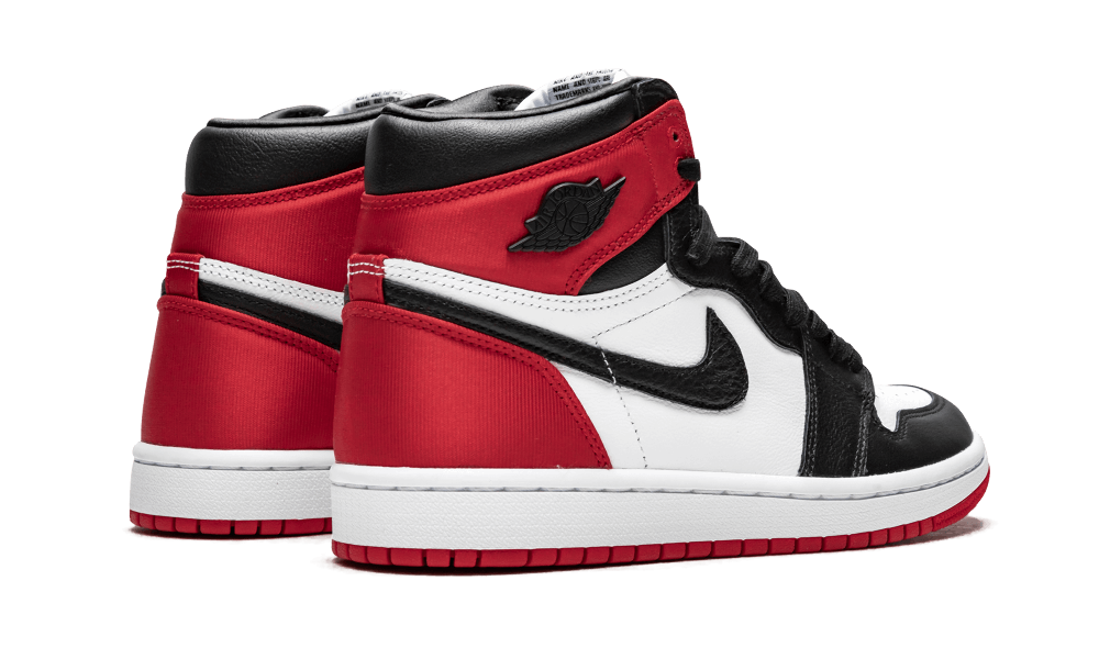 Air Jordan 1 High OG - Satin Black Toe