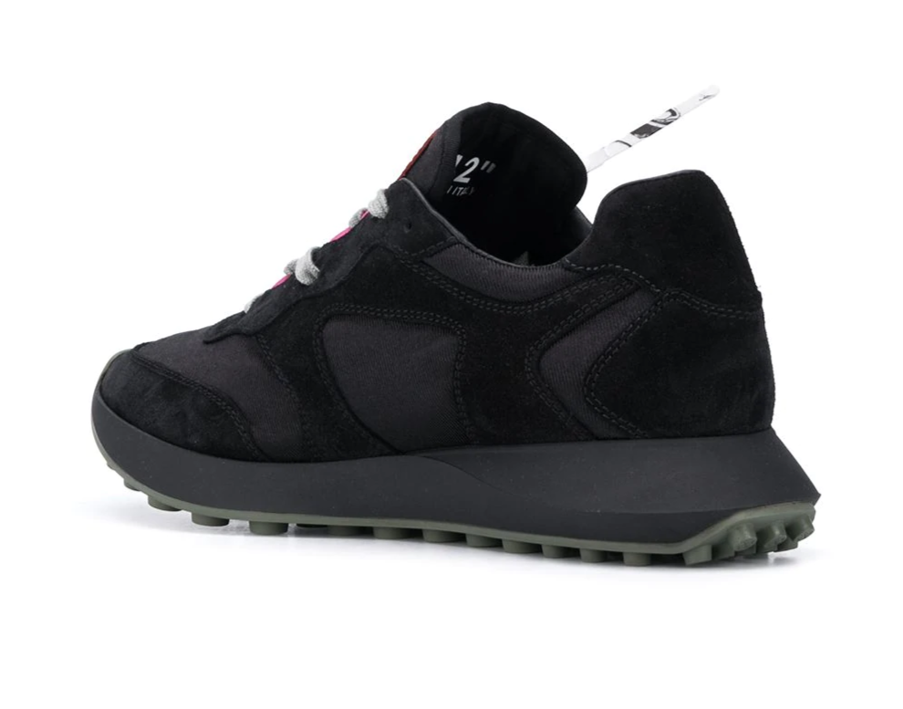 Arrows low-top Black