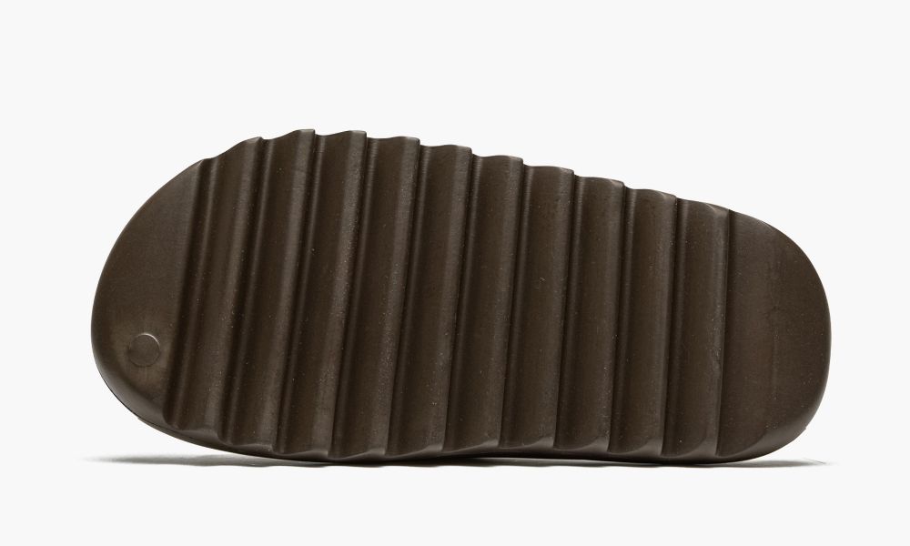 Yeezy SLIDE Soot (2021)