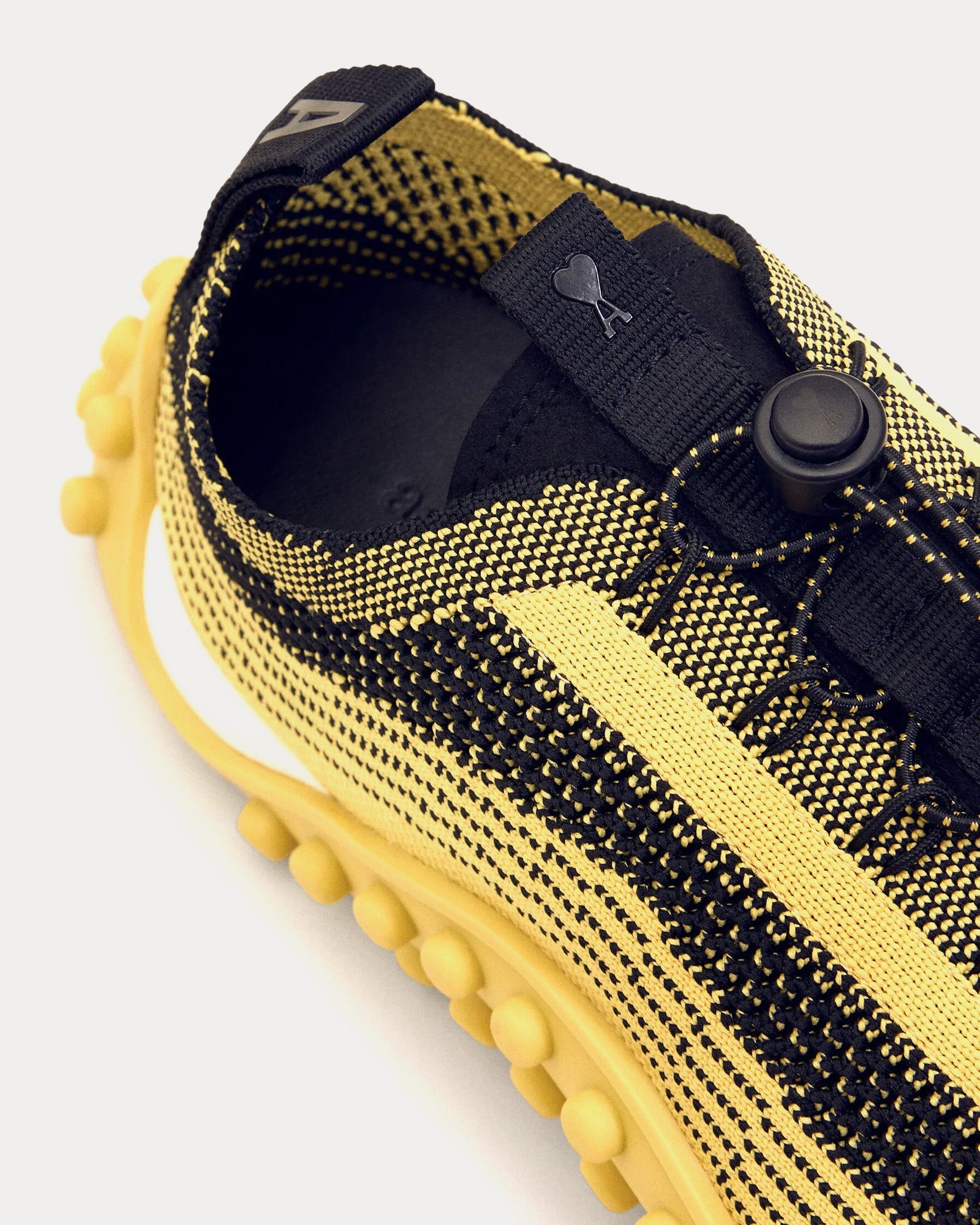 Mirage Knit Yellow Pastel / Black Low Top Sneakers